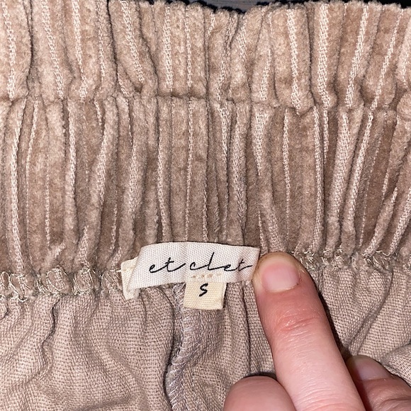 Boutique corduroy high waist shorts - Picture 4 of 4